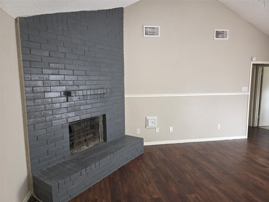 6303 Gladewell Drive - Photo 6