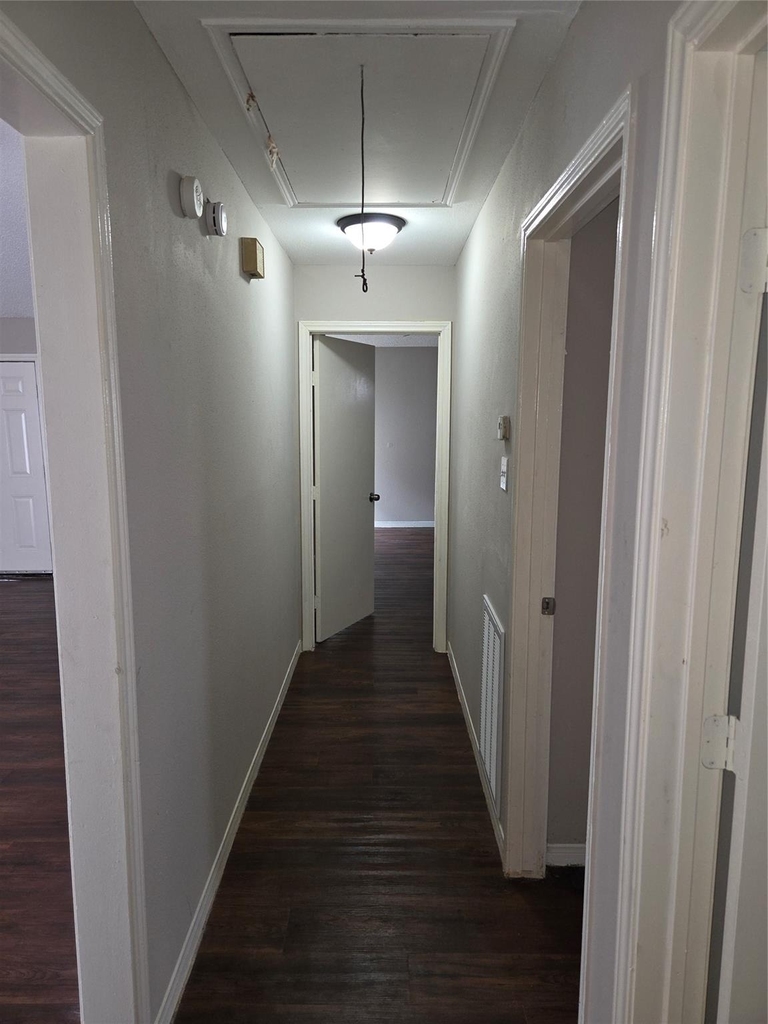 6303 Gladewell Drive - Photo 13