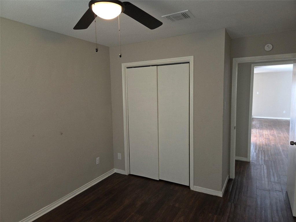 6303 Gladewell Drive - Photo 19