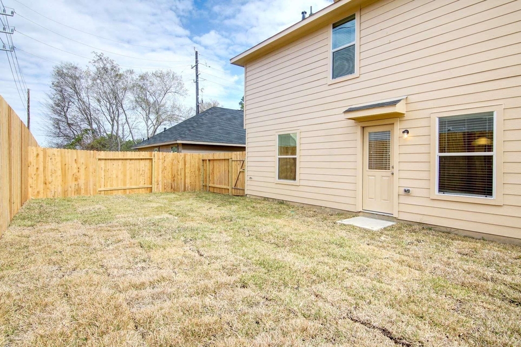 2435 Gibbs Bend Court - Photo 13