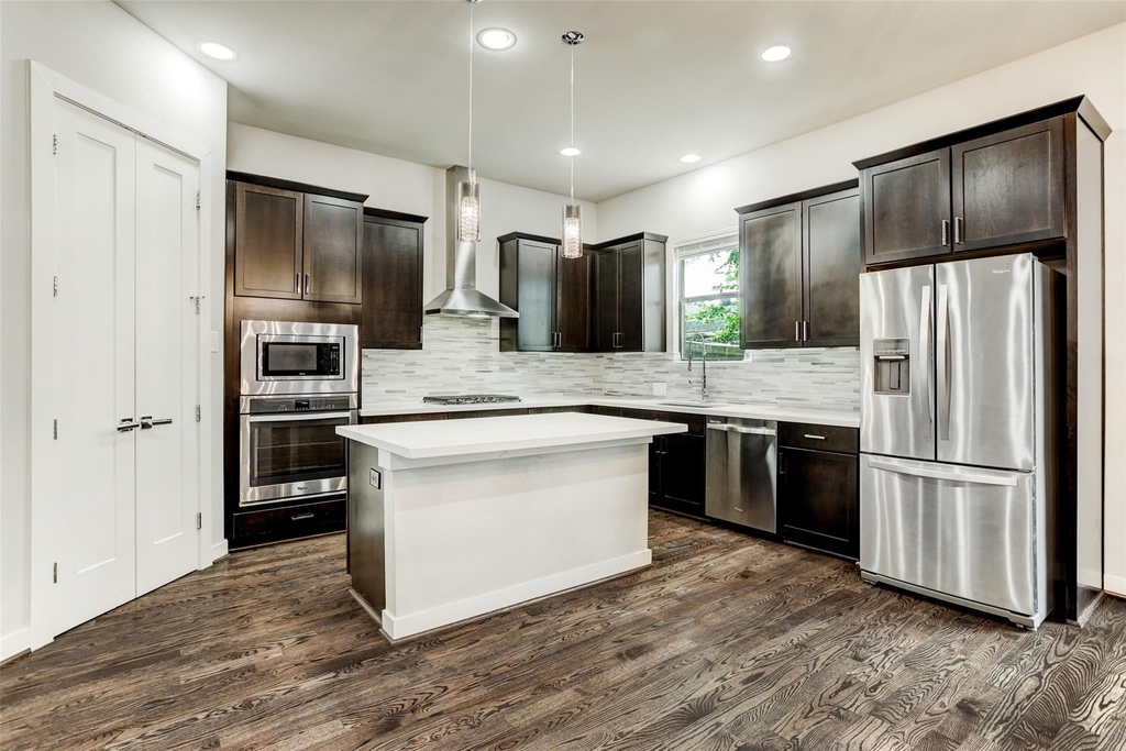 1309 Laird Street - Photo 5