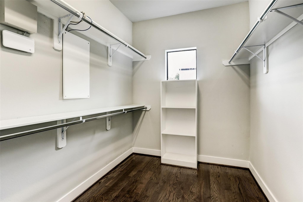 1309 Laird Street - Photo 13