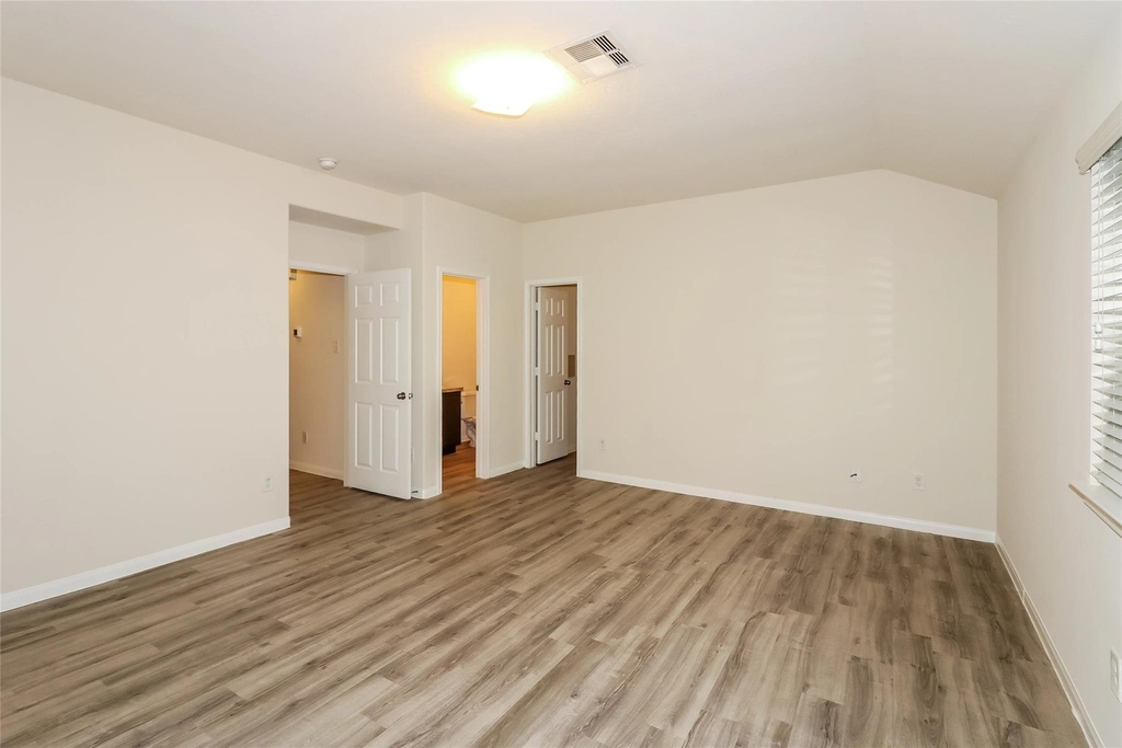 6222 Brenwood Circle - Photo 9