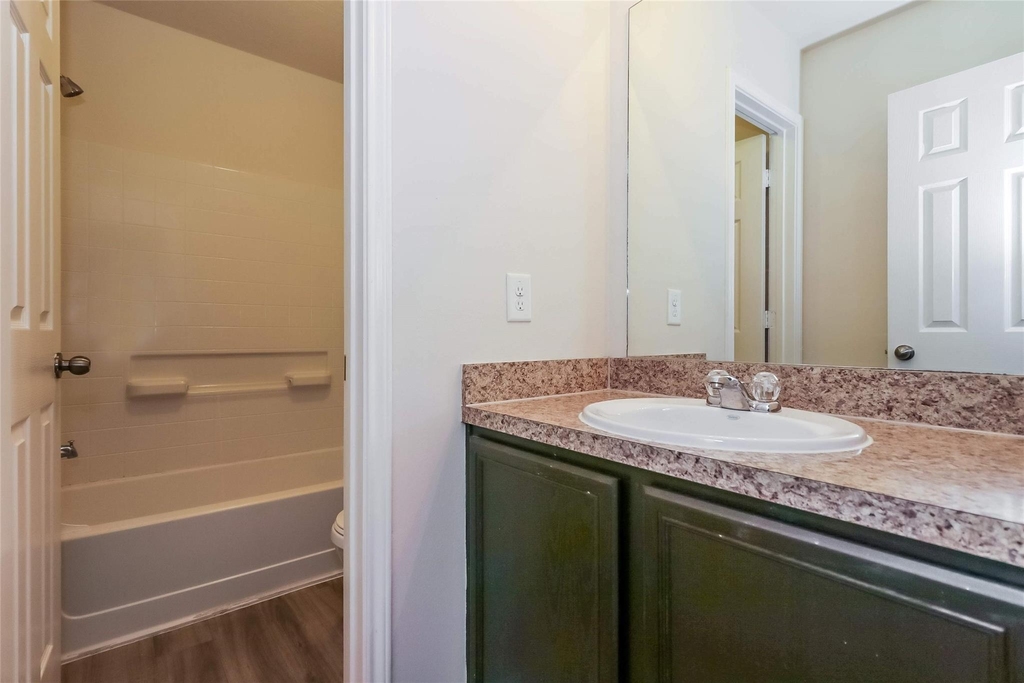 6222 Brenwood Circle - Photo 12