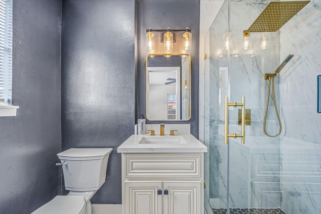 10042 Lazy Oaks Street - Photo 26