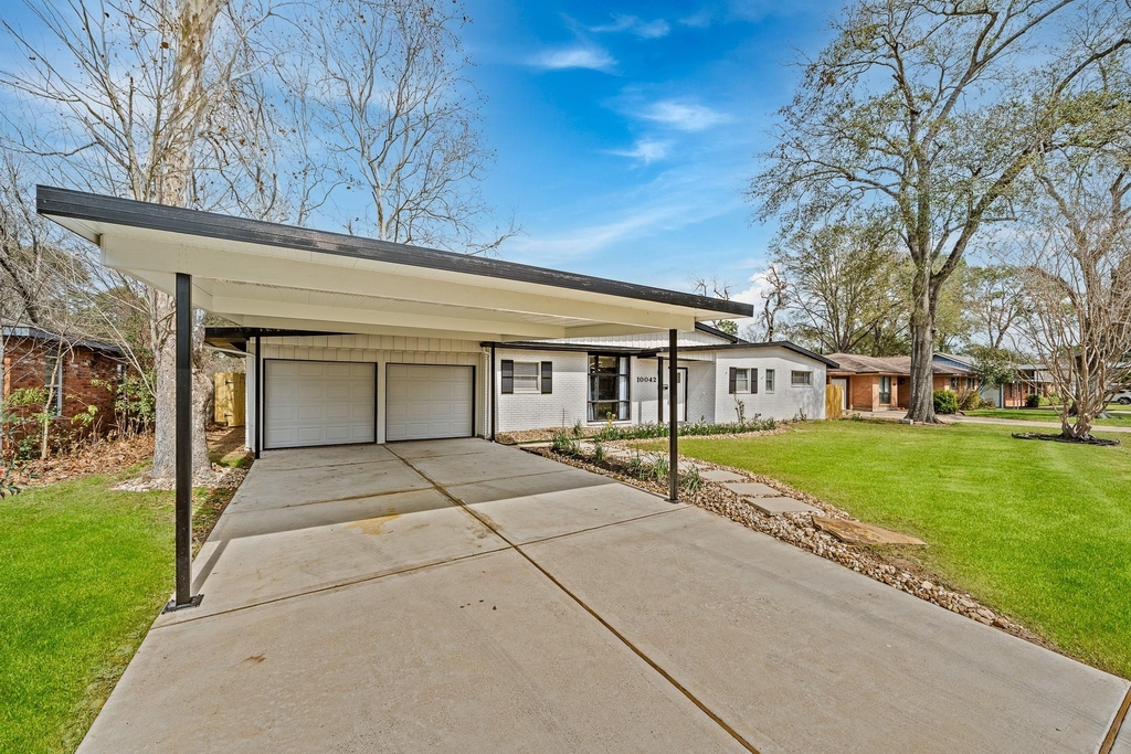 10042 Lazy Oaks Street - Photo 4
