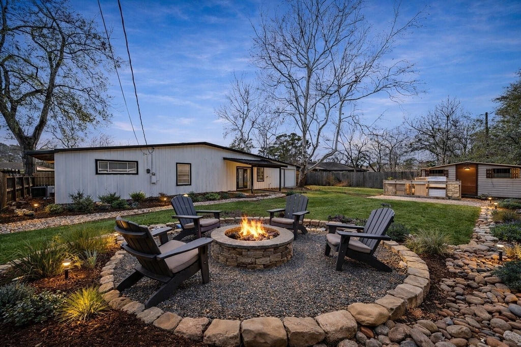10042 Lazy Oaks Street - Photo 29