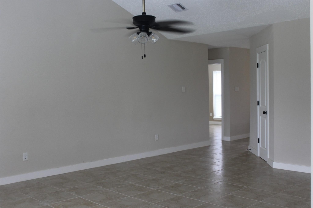 4920 Deerwood Circle - Photo 1
