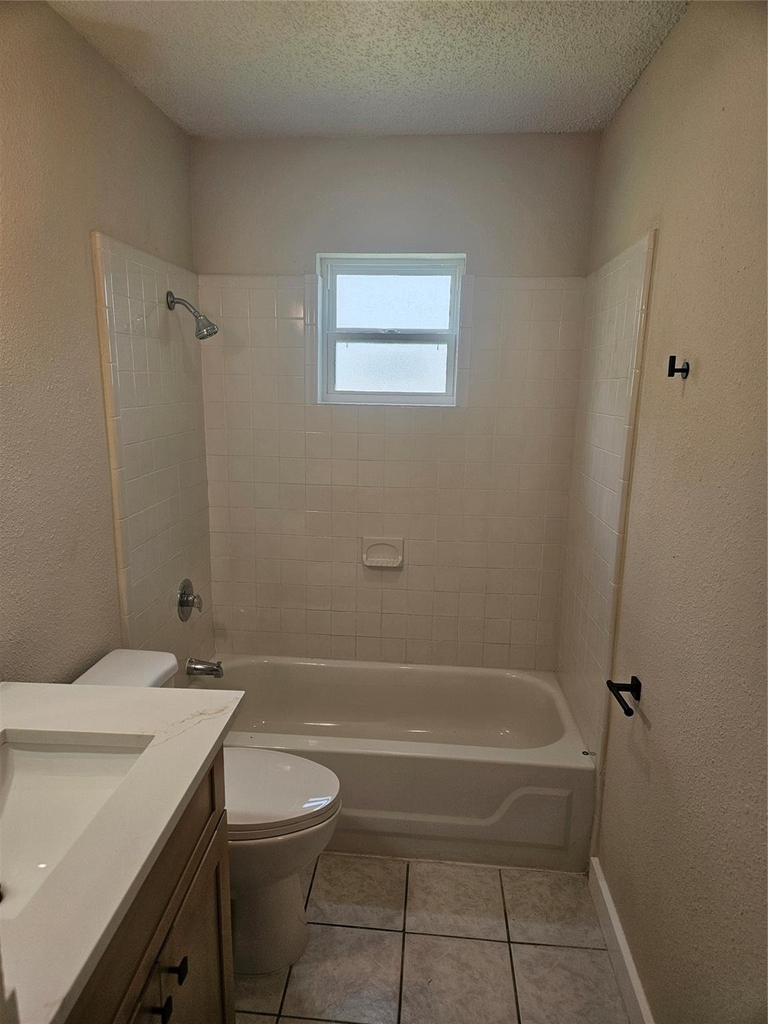 4920 Deerwood Circle - Photo 7