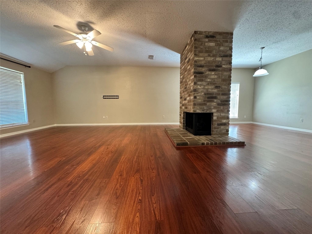 11 Cottage Grove Place - Photo 2