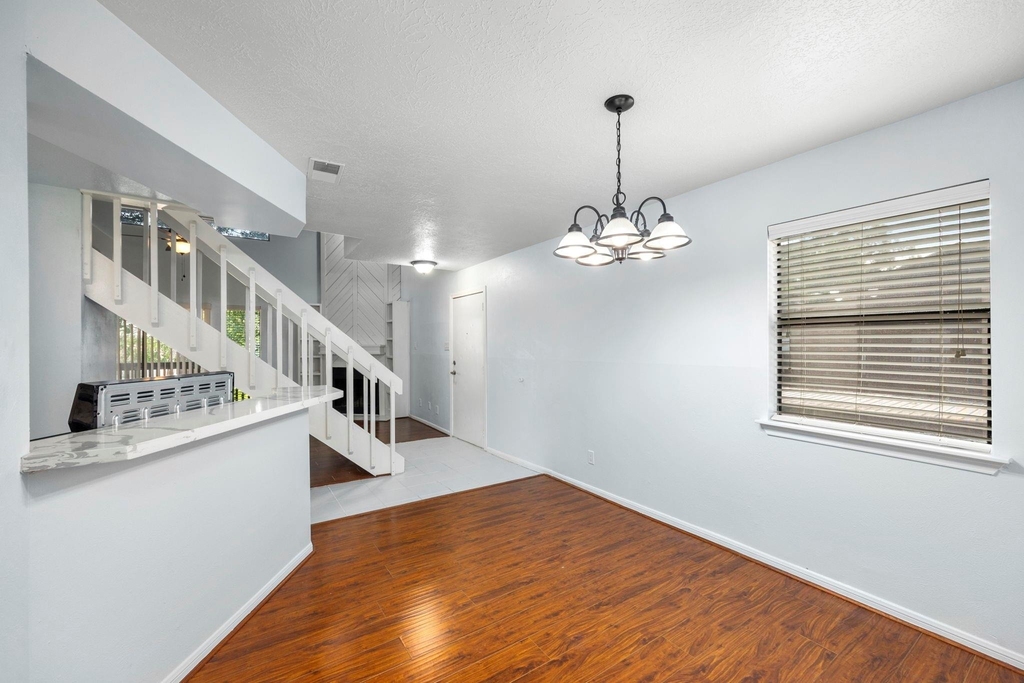 12755 Mill Ridge Drive - Photo 9