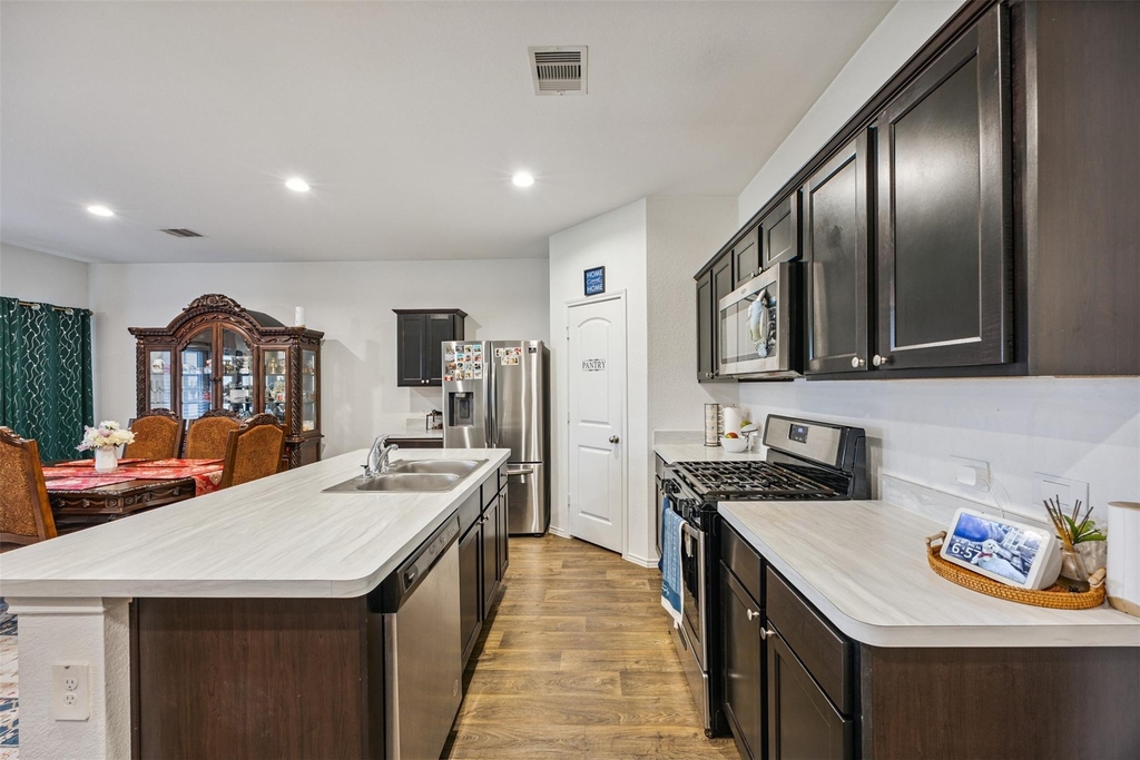 5102 Hedgerose Lane - Photo 5