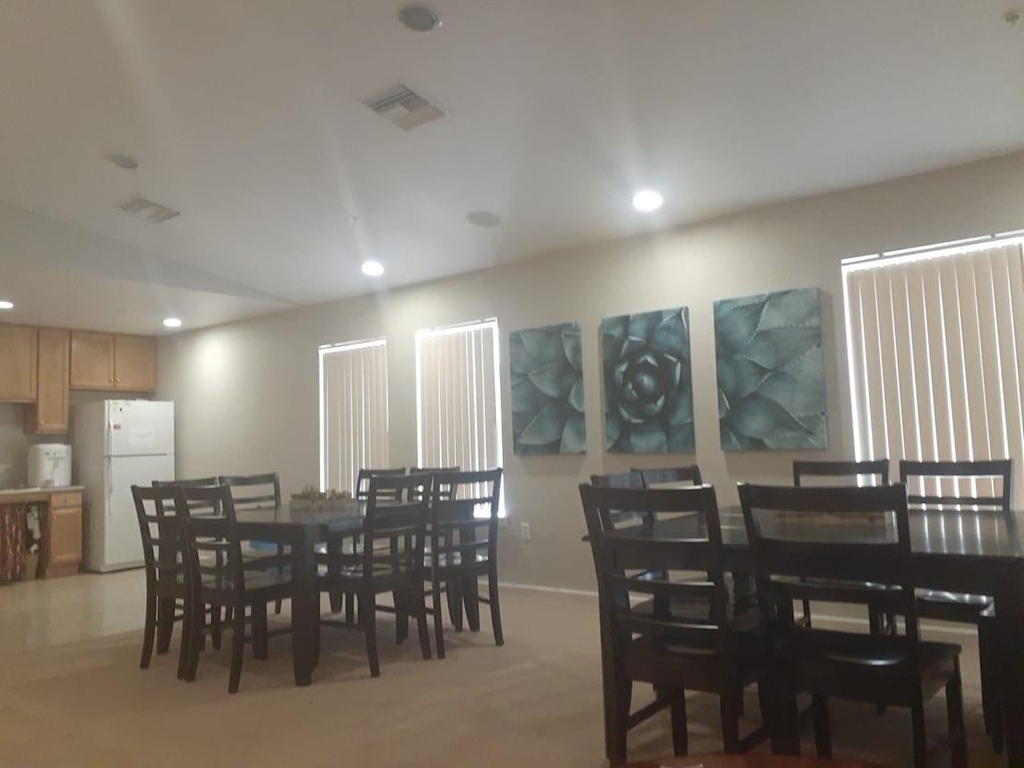1039 E Saguaro Dr - Photo 9