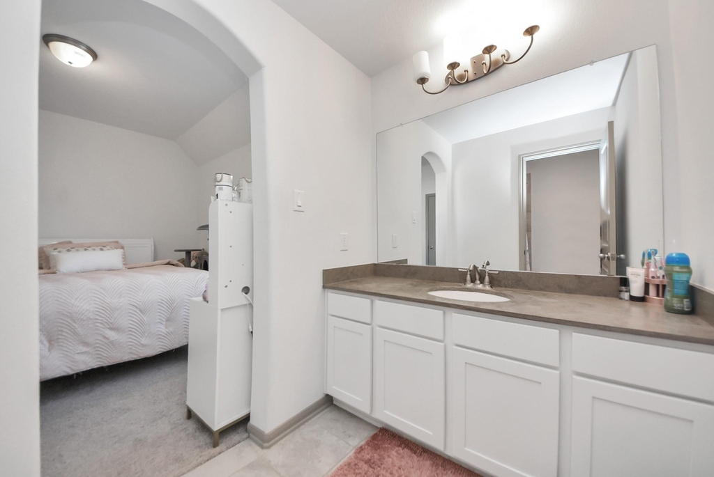 1911 Sapphire Pines Lane - Photo 39