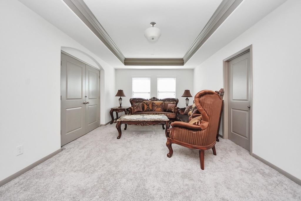 1911 Sapphire Pines Lane - Photo 27