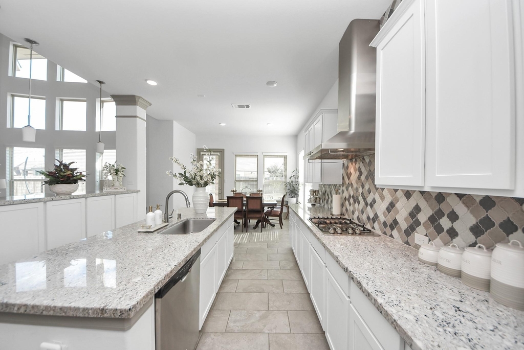 1911 Sapphire Pines Lane - Photo 13