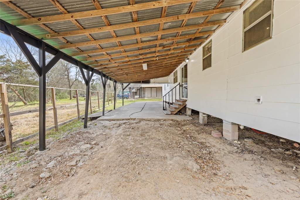 804 Avenue I - Photo 25
