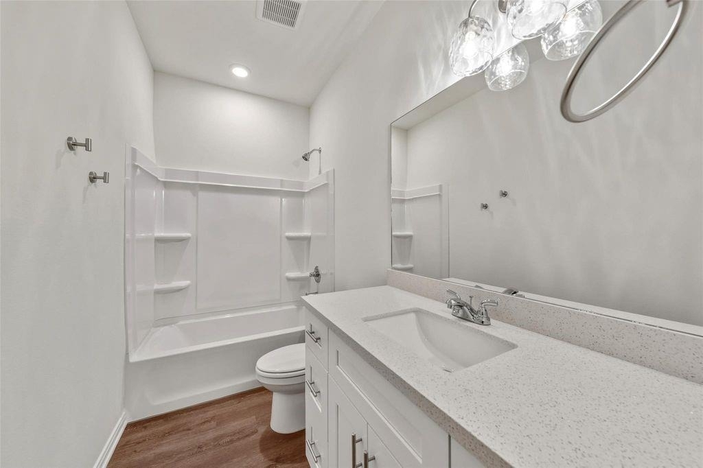 706 W Dallas - Photo 32