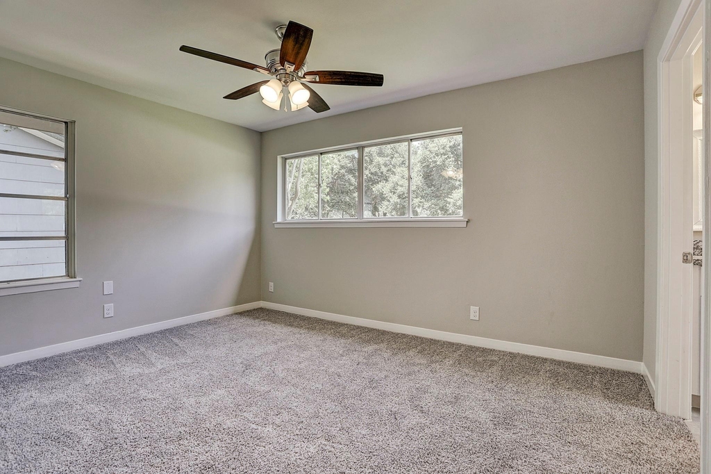 1803 Jones Street - Photo 7