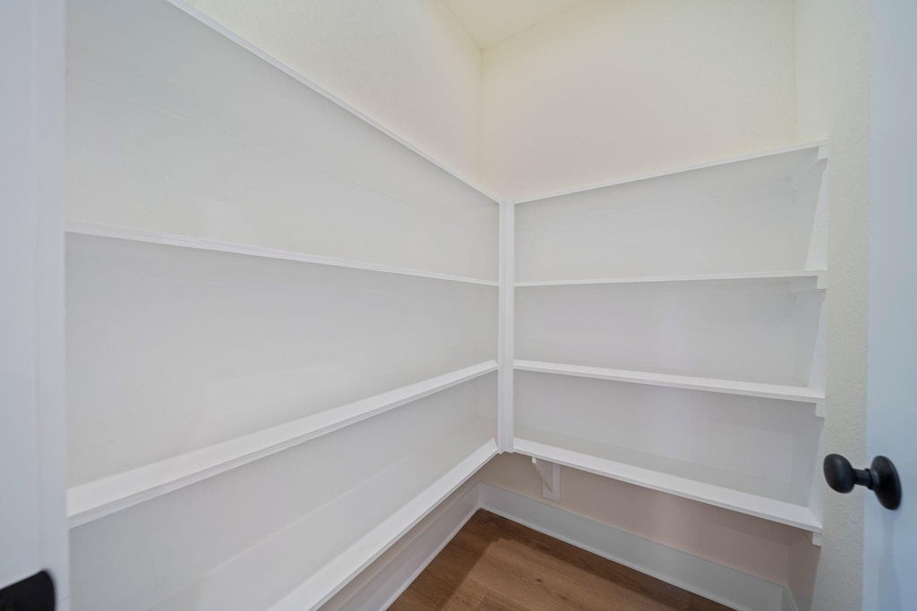 234 E 39th Street - Photo 13
