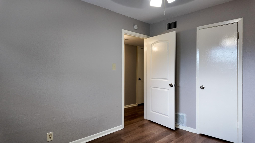 2102 5th Avenue N - Photo 7