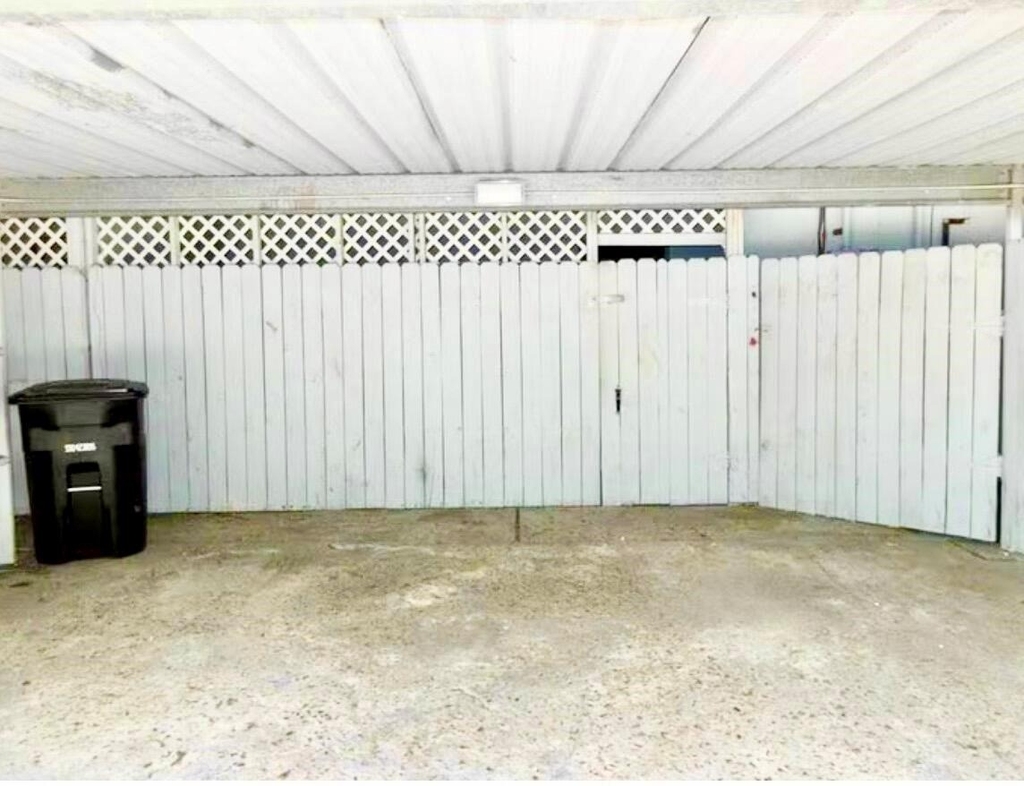 11203 Shannon Hills Drive - Photo 13