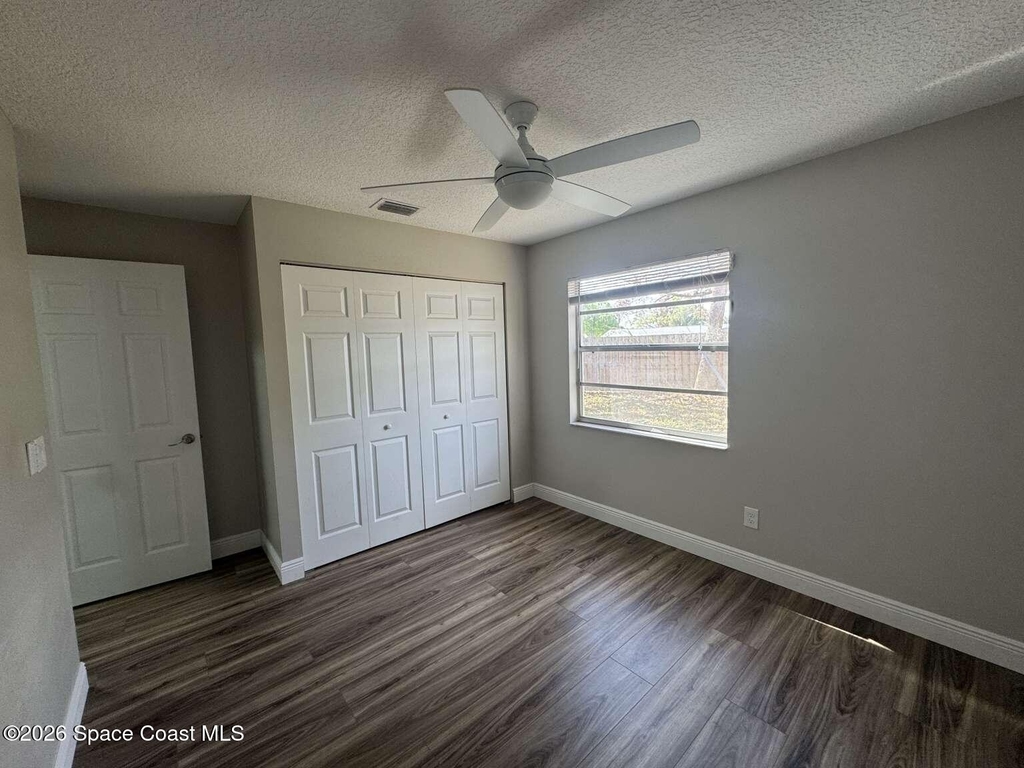 1583 White Cap Way - Photo 13