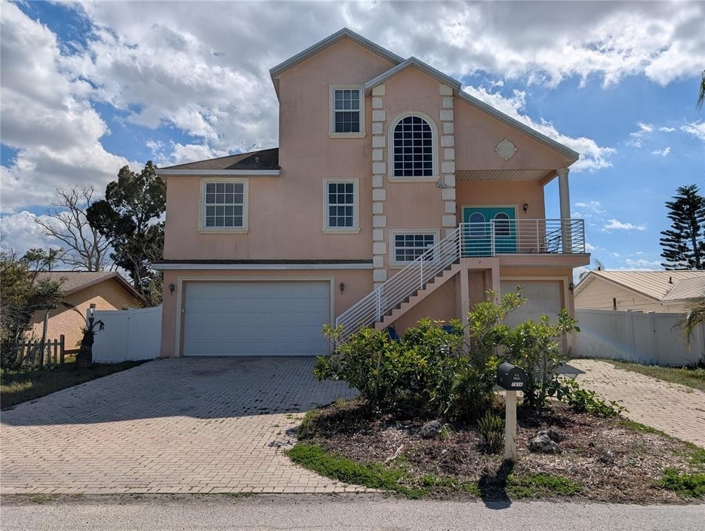 7436 Islander Lane - Photo 0