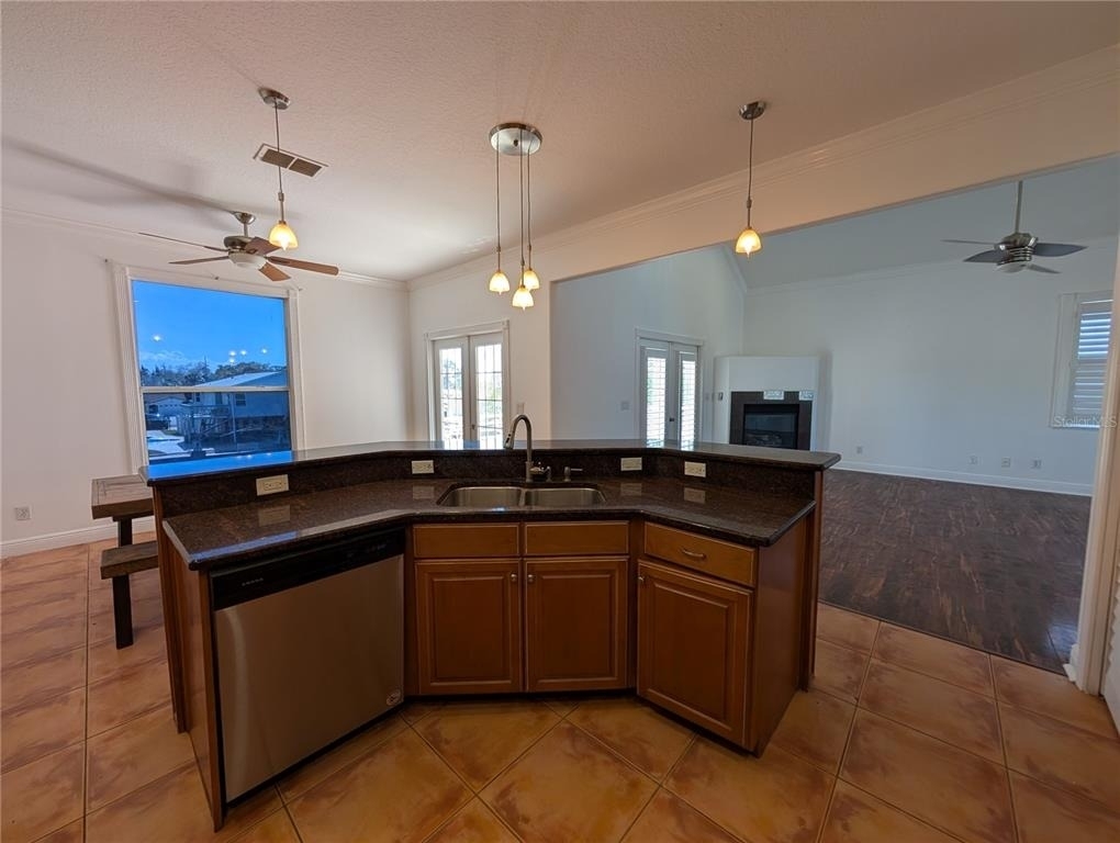 7436 Islander Lane - Photo 7