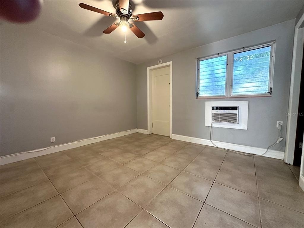 2035 Edgewater Drive - Photo 10