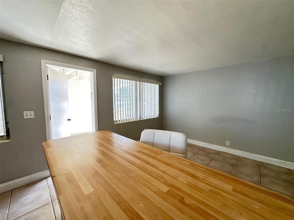 2035 Edgewater Drive - Photo 5