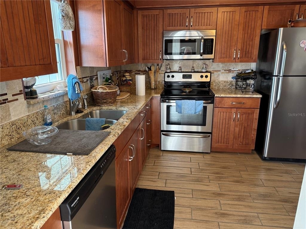 1706 Belleair Forest Drive - Photo 5