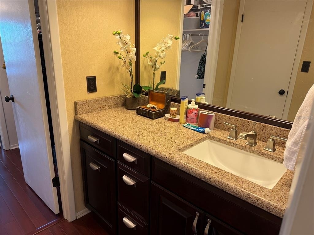 1706 Belleair Forest Drive - Photo 12