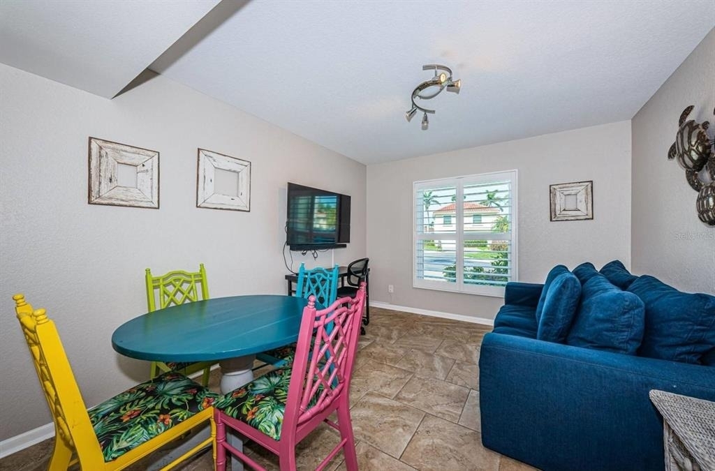 6107 Mirada Circle - Photo 3