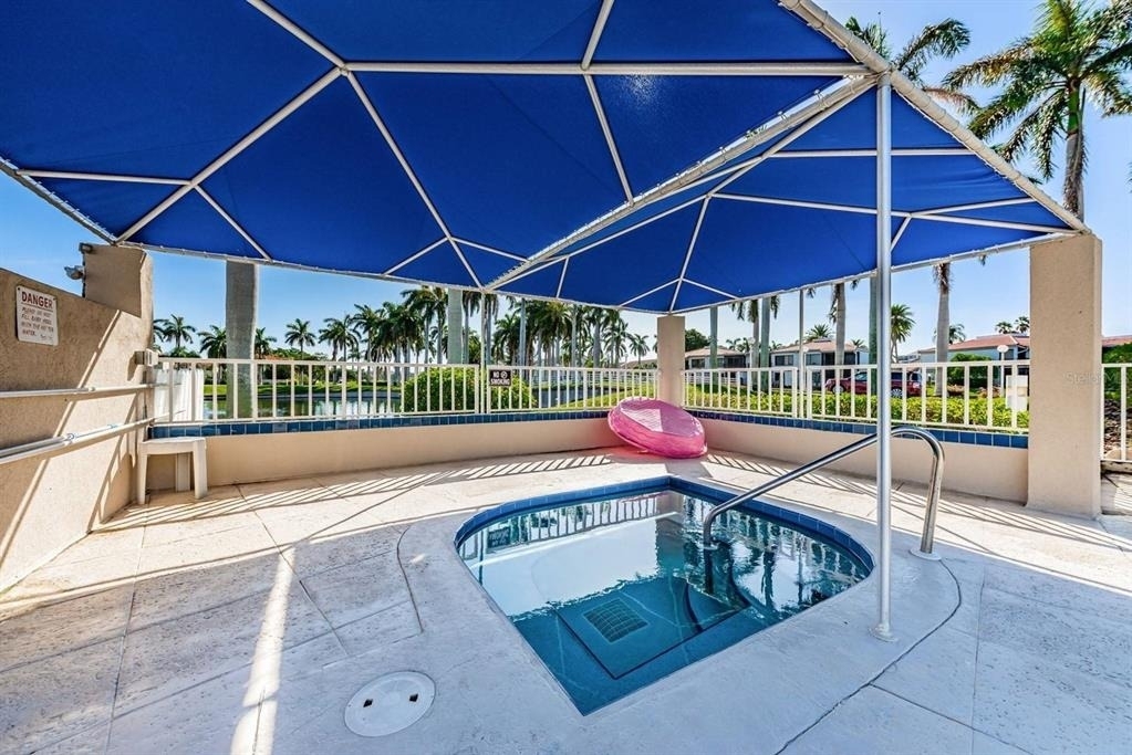 6000 Bahia Del Mar Circle - Photo 18