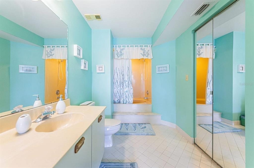 6050 Bahia Del Mar Circle - Photo 12