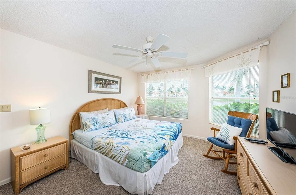 6050 Bahia Del Mar Circle - Photo 10