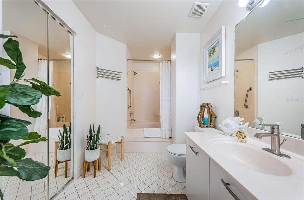 6141 Bahia Del Mar Boulevard - Photo 13