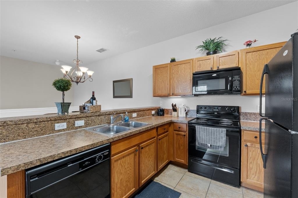 2835 Oakwater Drive - Photo 7