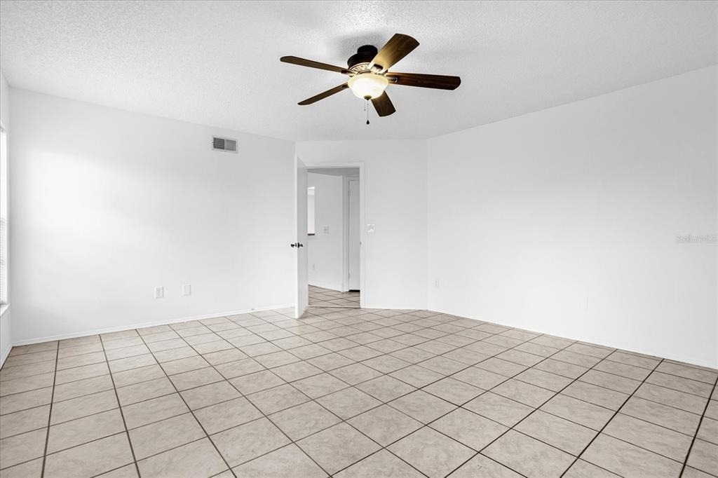 601 Tomlinson Terrace - Photo 14