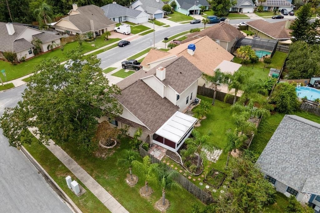 601 Tomlinson Terrace - Photo 3