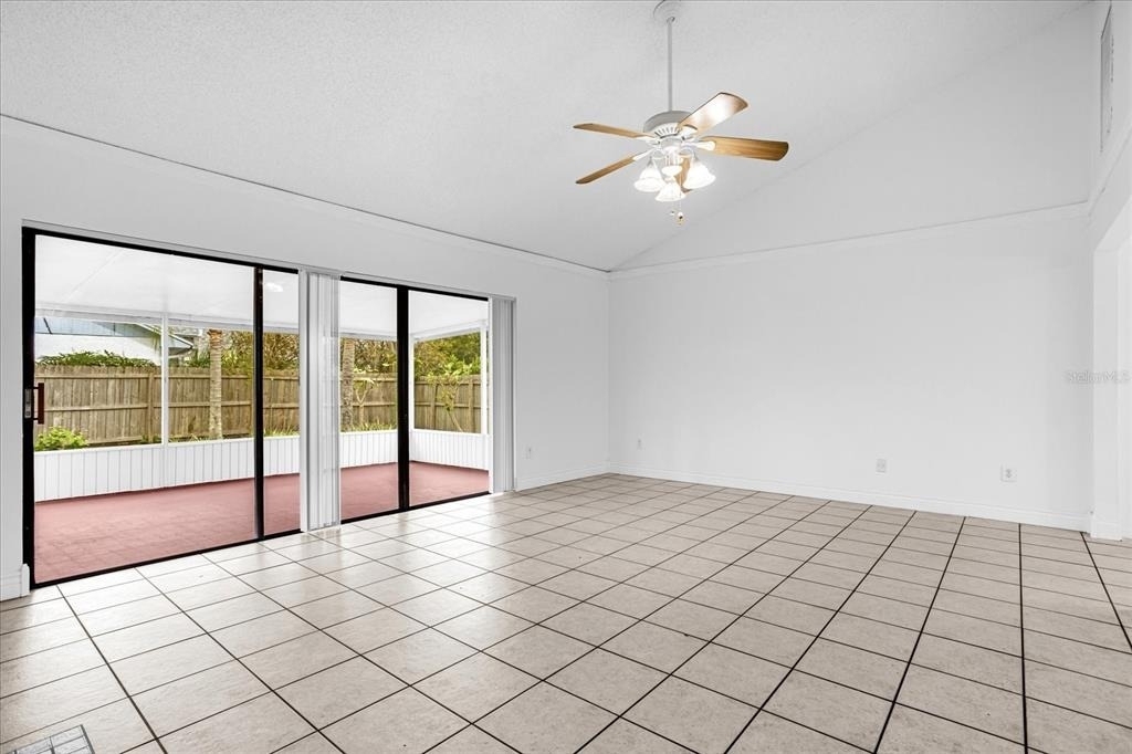 601 Tomlinson Terrace - Photo 8