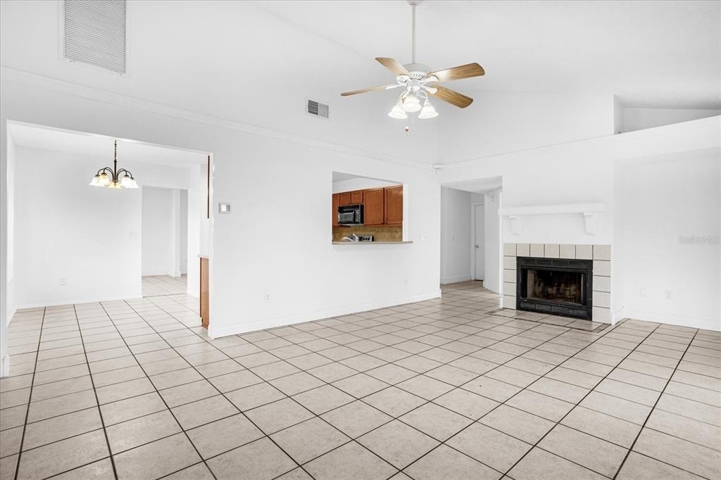 601 Tomlinson Terrace - Photo 9