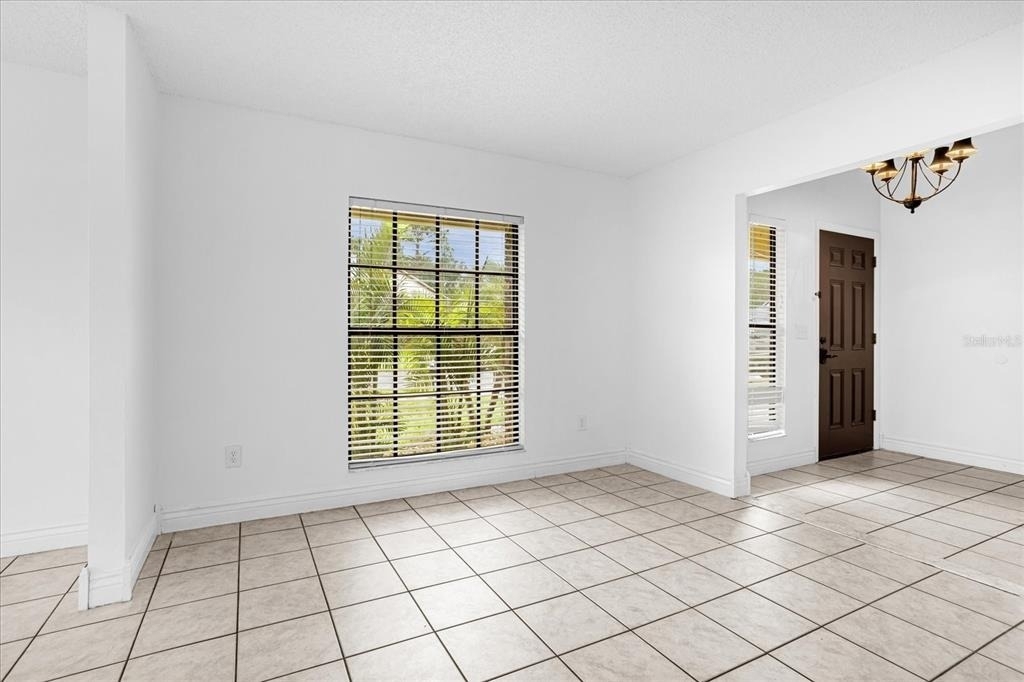 601 Tomlinson Terrace - Photo 5