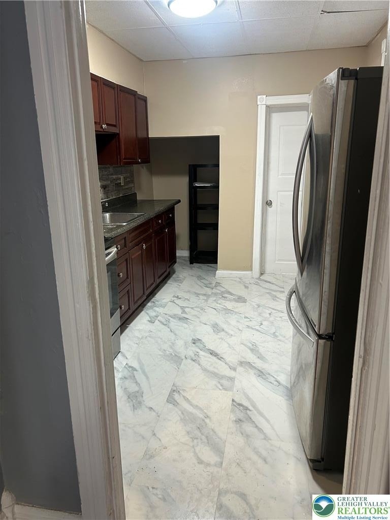 823 W Washington Street - Photo 3