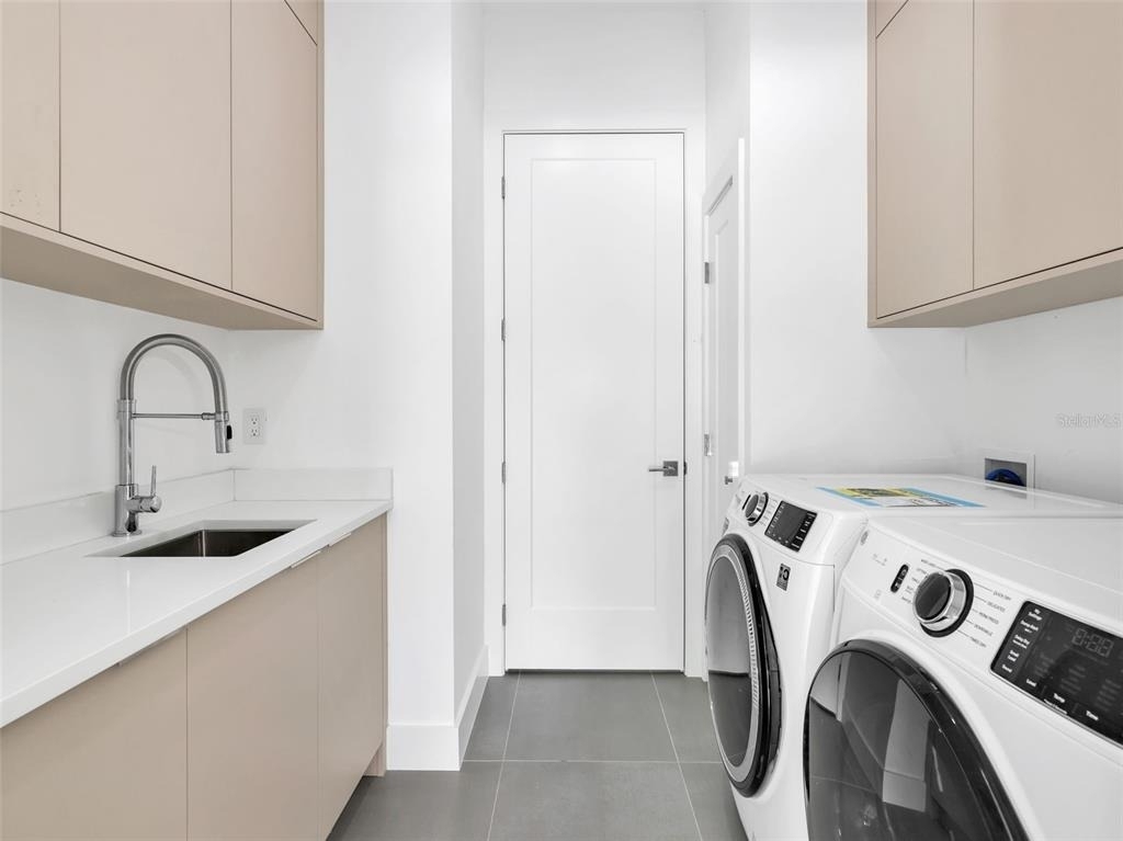 6161 Feise Street - Photo 29
