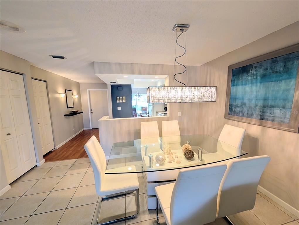 6896 W Country Club Lane - Photo 4