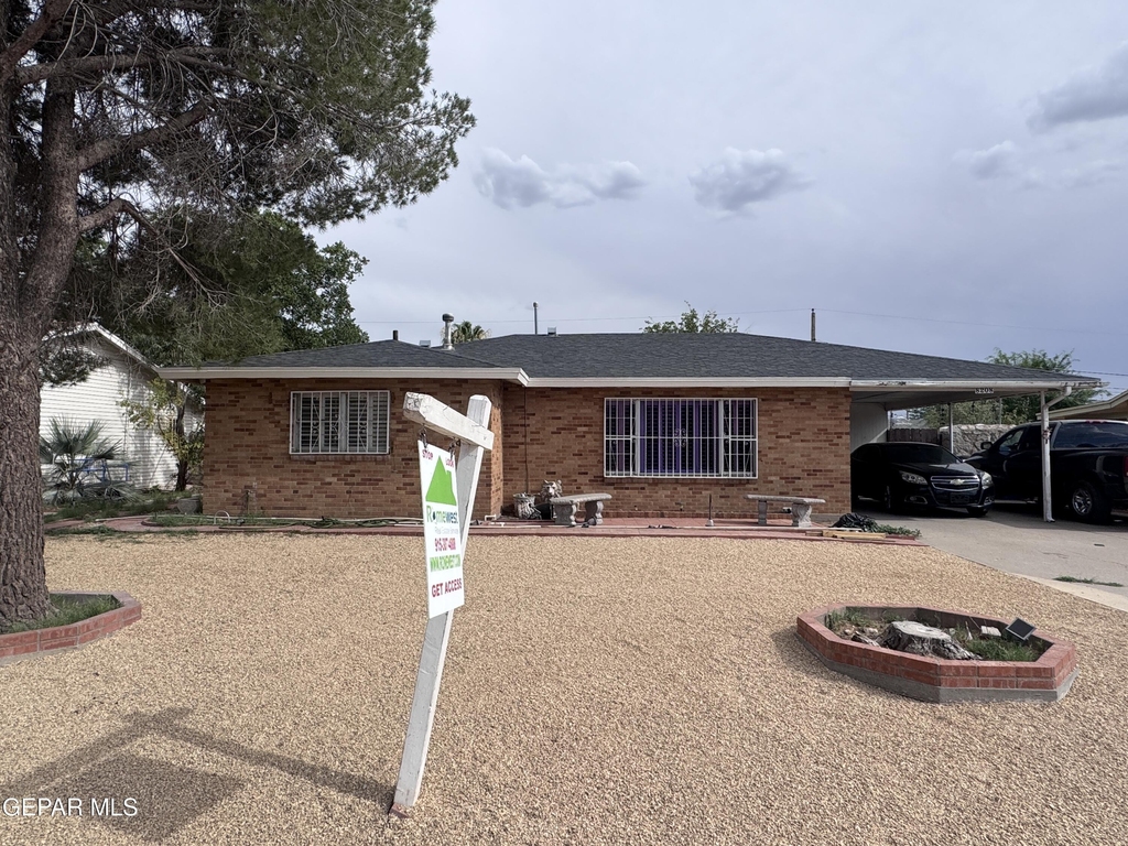 8208 Dempsey Avenue - Photo 0