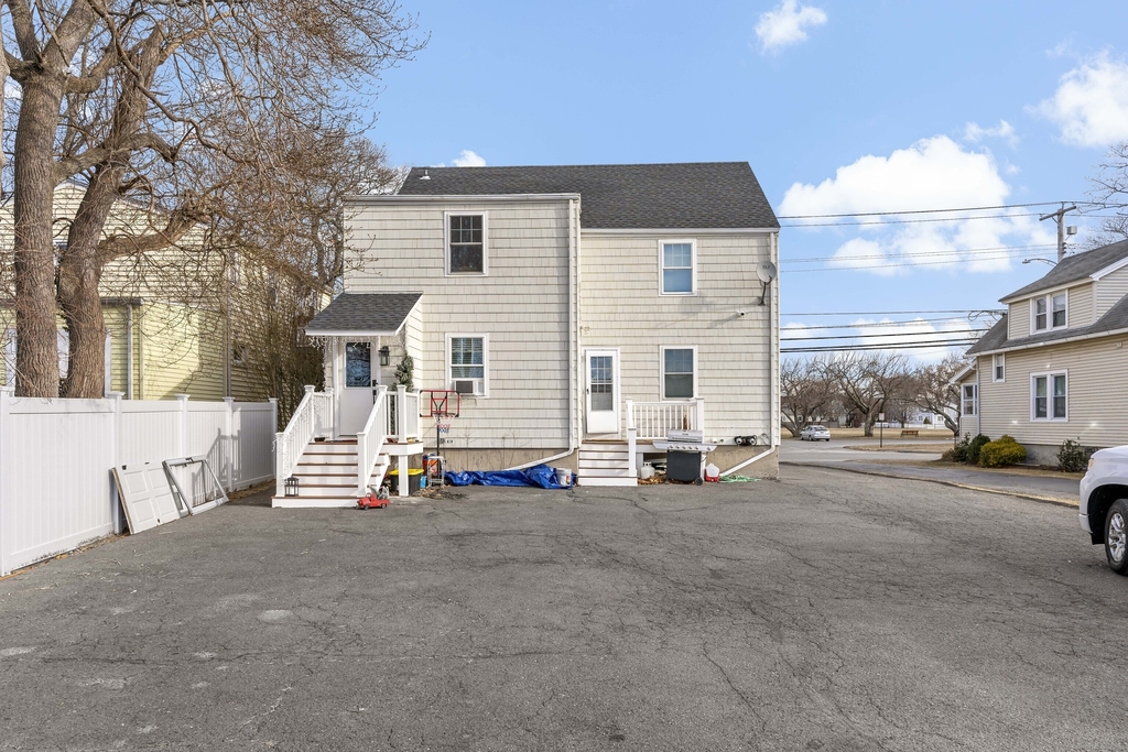 788 Reef Road - Photo 2