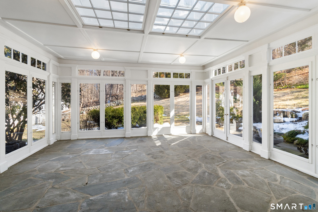 145 Lyons Plain Road - Photo 11